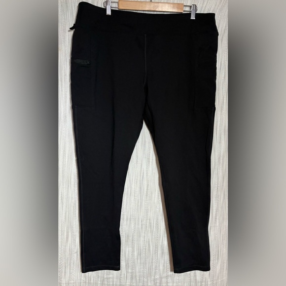 Carhartt Black Cargo Pants Durable Utility Wear - Picture 1 of 5